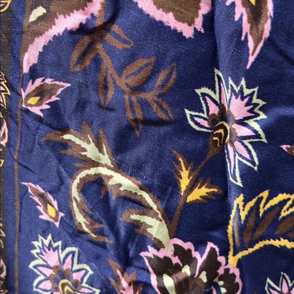 Farm RIO Miranda Chemise Shirt Dress - Picture 11 of 13